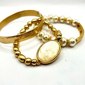 Elegant Glamorotti Gold and Pearl Bracelet Set